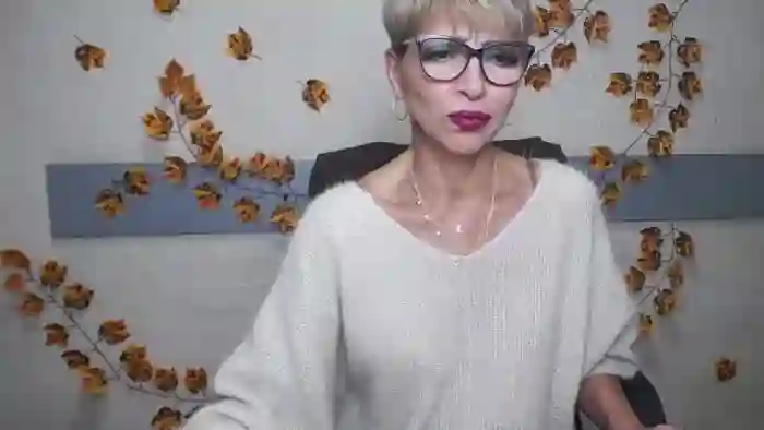 holly-incredible