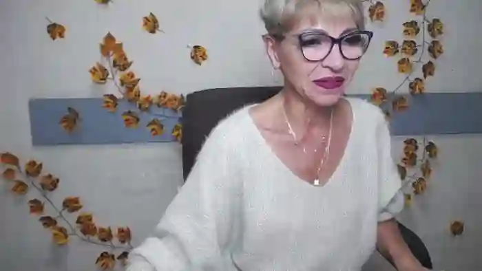 holly-incredible