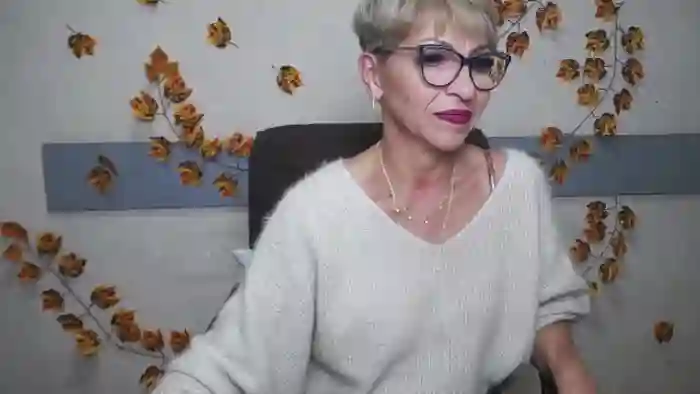 holly-incredible