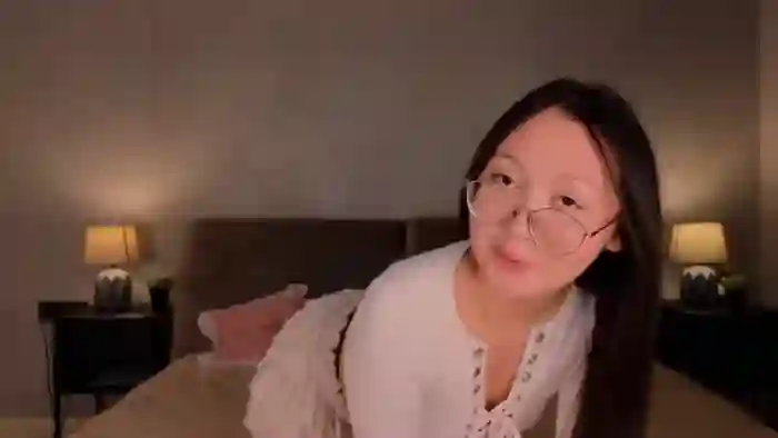 naomi-asian