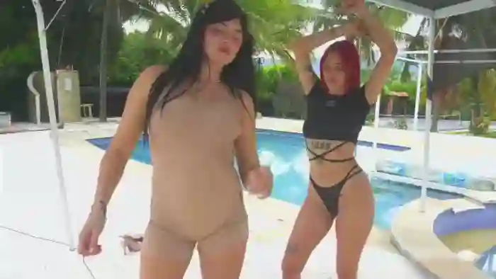island-girls
