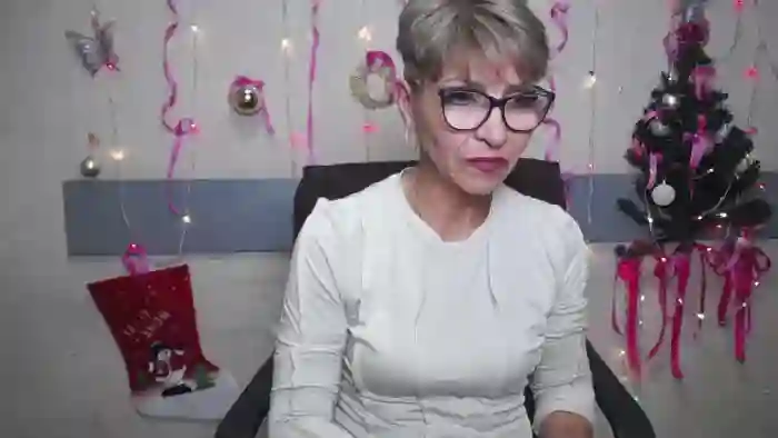 holly-incredible