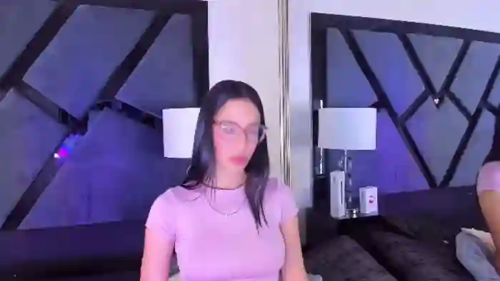 kylie-whitee