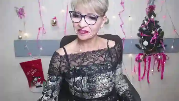 holly-incredible