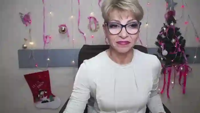 holly-incredible