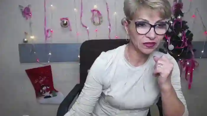 holly-incredible