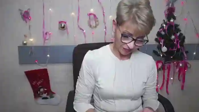 holly-incredible
