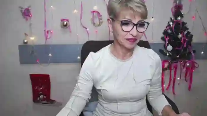 holly-incredible