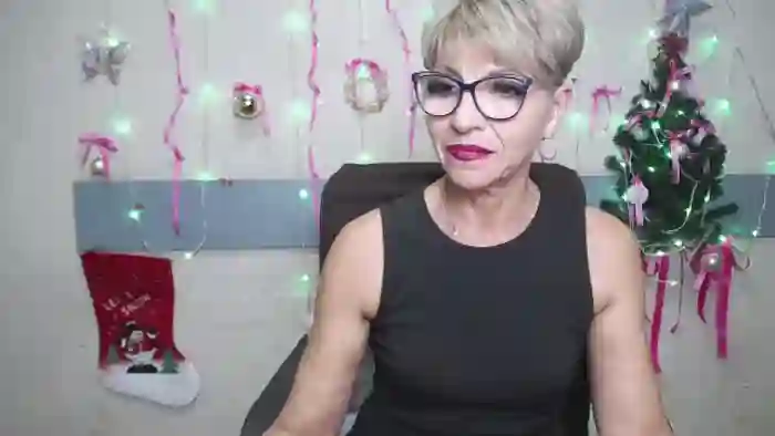 holly-incredible
