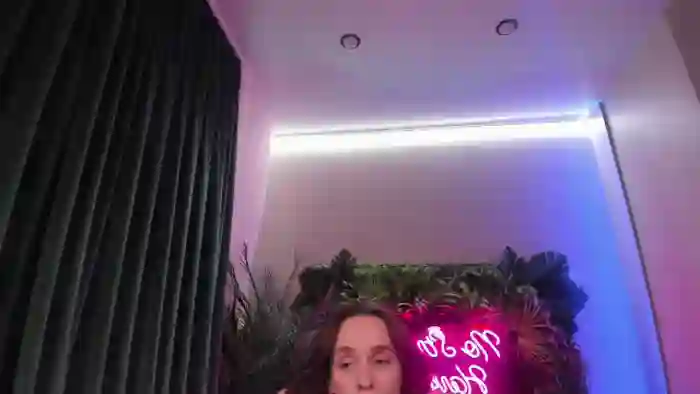 isabel-adams