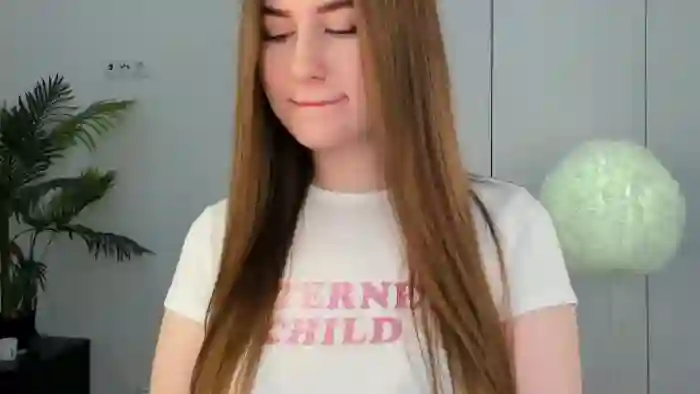 lilly-colins