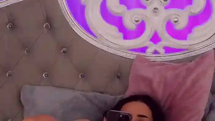 zoe-niickels