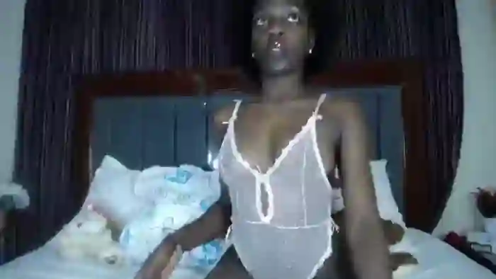 zari-quinn