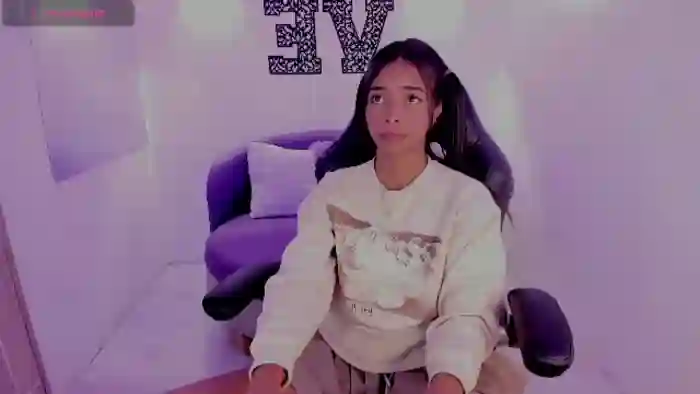 natasha-smiith