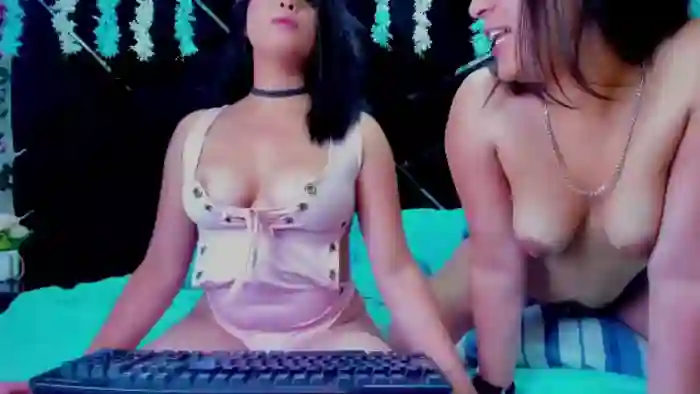 kiara-and-candace