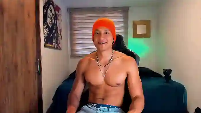 liam-volkov