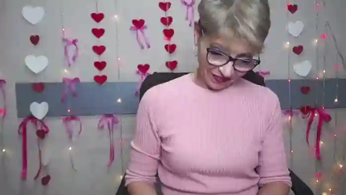 holly-incredible