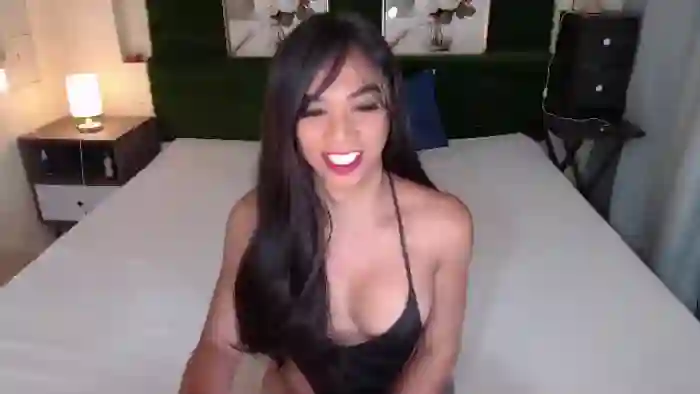 kristine-aluxe