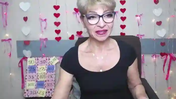 holly-incredible