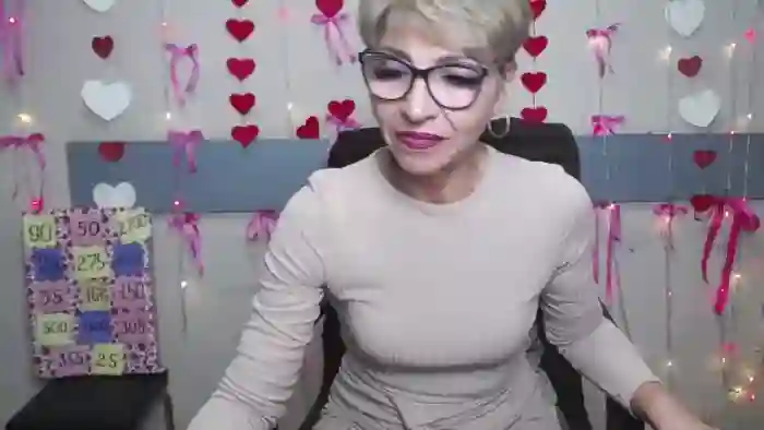 holly-incredible
