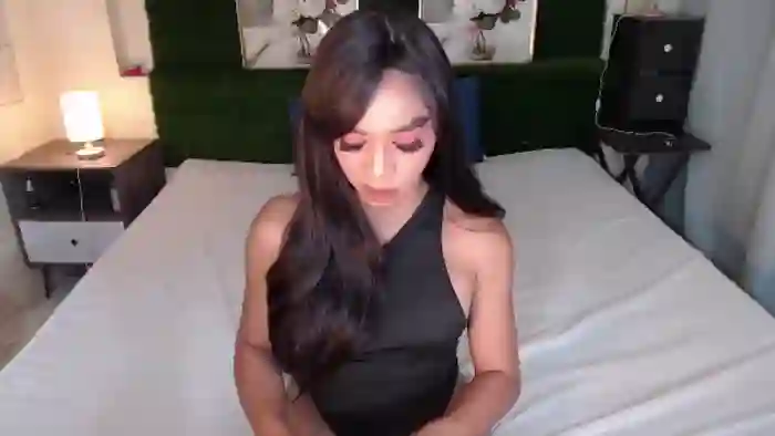 kristine-aluxe