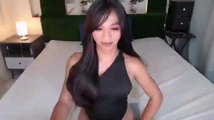 kristine-aluxe