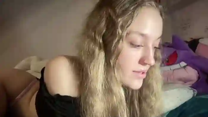 nadya-blue