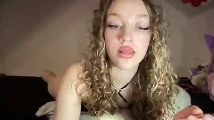 nadya-blue