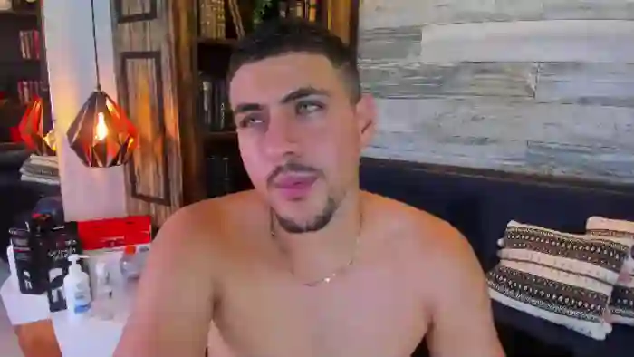 paul-riveraa