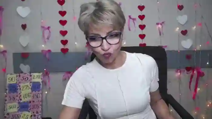 holly-incredible