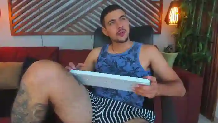 paul-riveraa