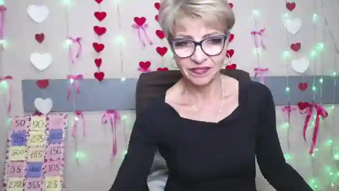 holly-incredible