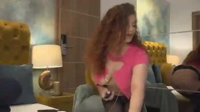 nina-morris