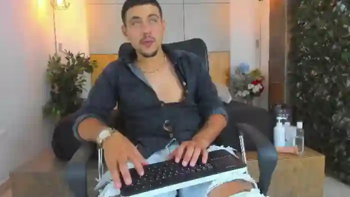 paul-riveraa