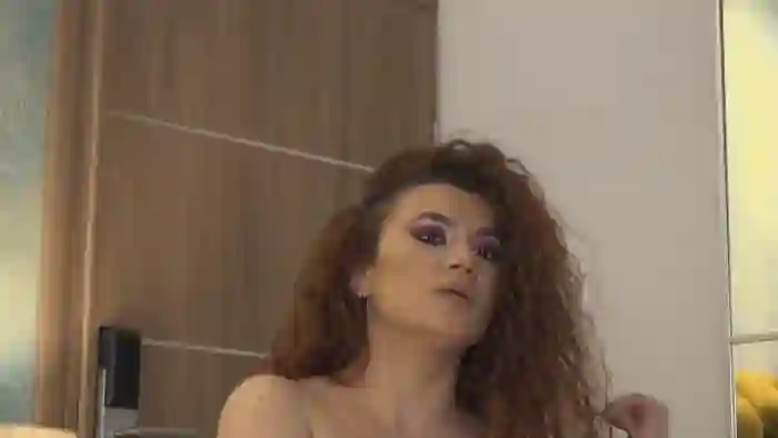 nina-morris
