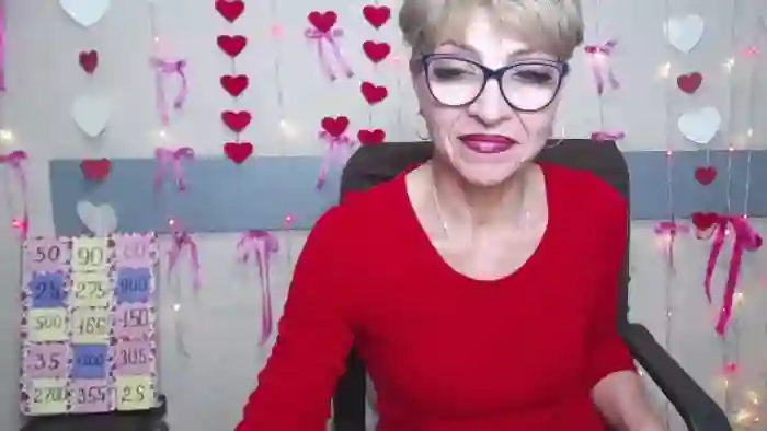holly-incredible