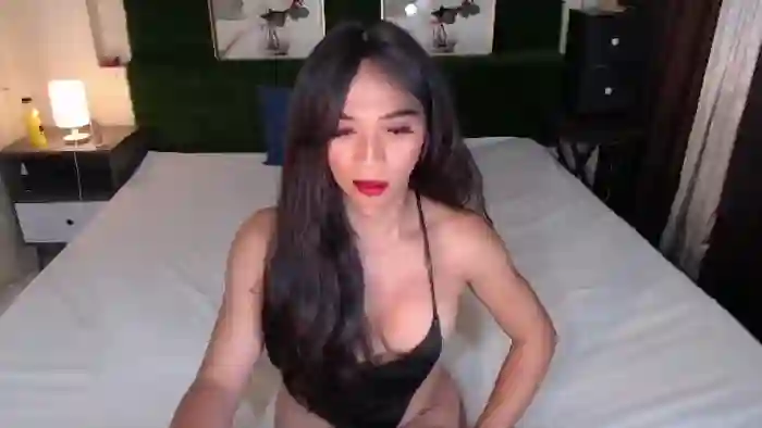 kristine-aluxe