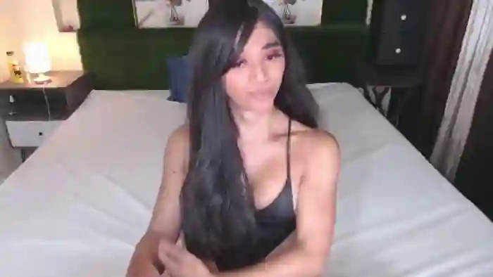 kristine-aluxe