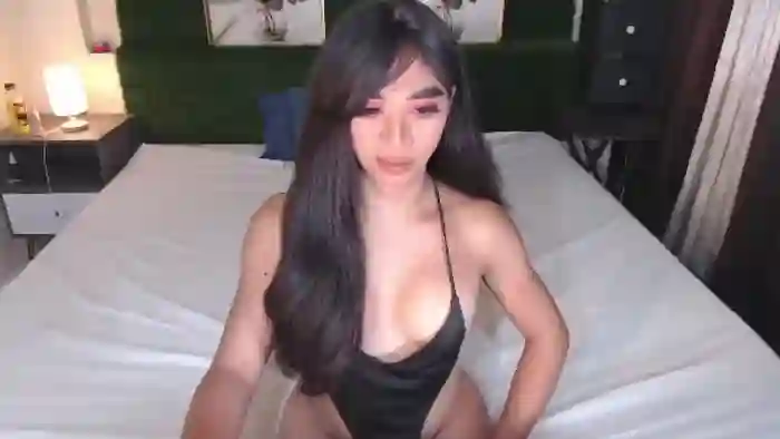 kristine-aluxe