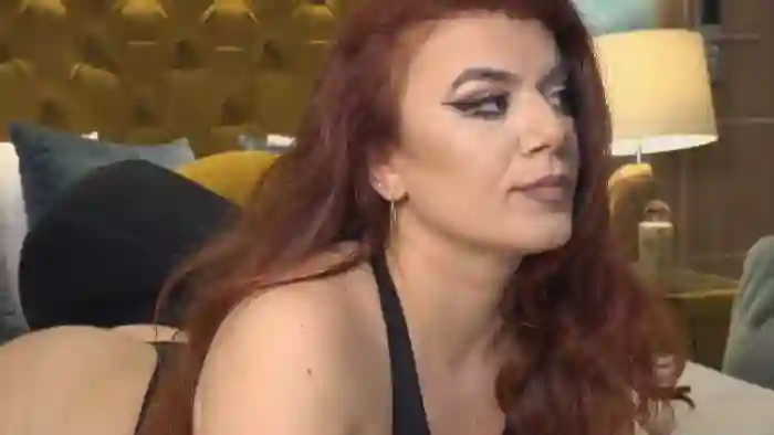nina-morris