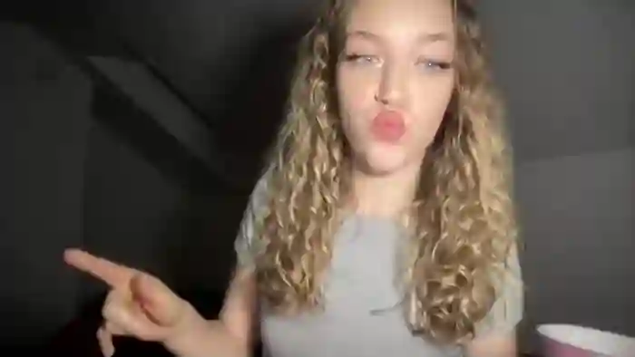 nadya-blue