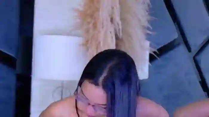 kylie-whitee