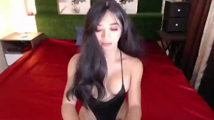 kristine-aluxe