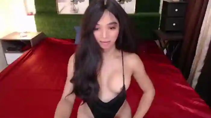 kristine-aluxe