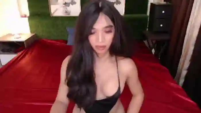 kristine-aluxe
