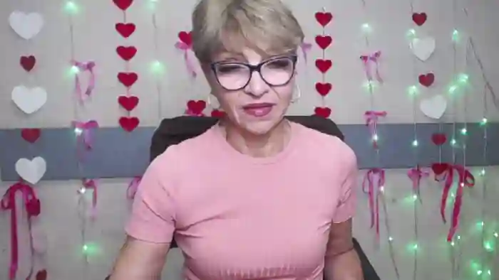 holly-incredible