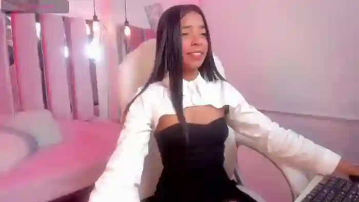 natasha-smiith
