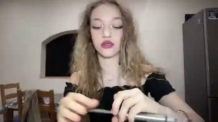 nadya-blue
