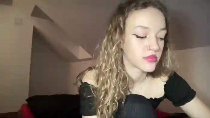 nadya-blue