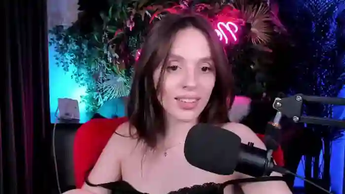 isabel-adams
